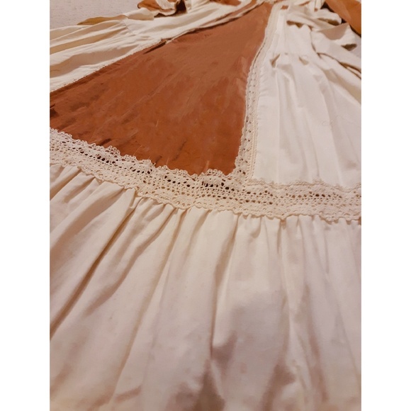 SOLD - Picture 2 of 8